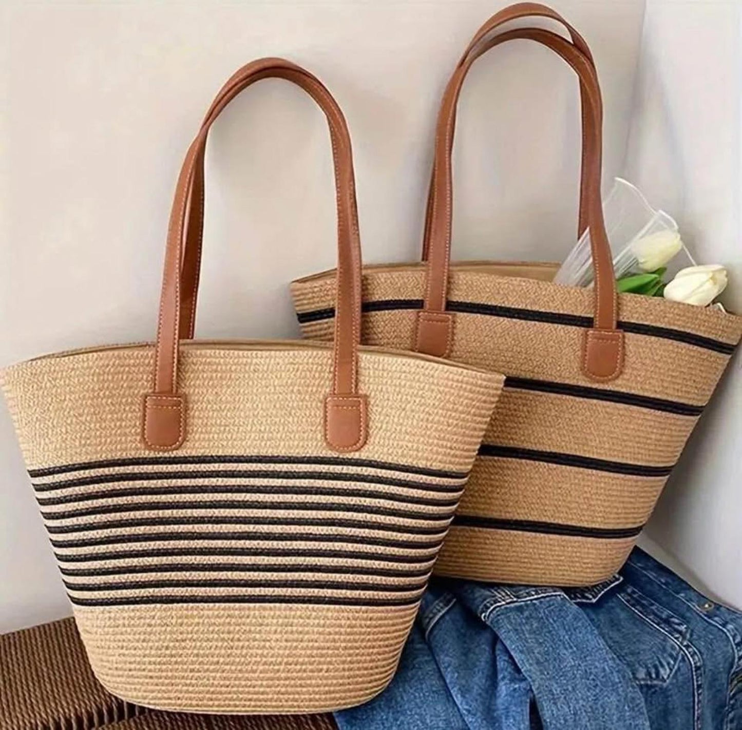Chic Summer Tote β Straw Woven Bucket Bag with Strap