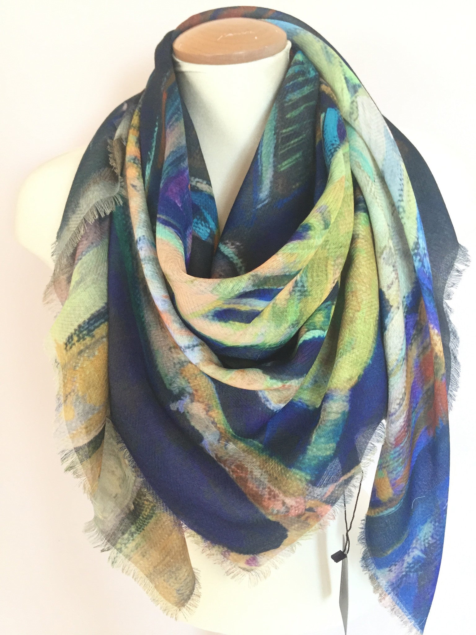 DP3006-04 - Coralala - 1