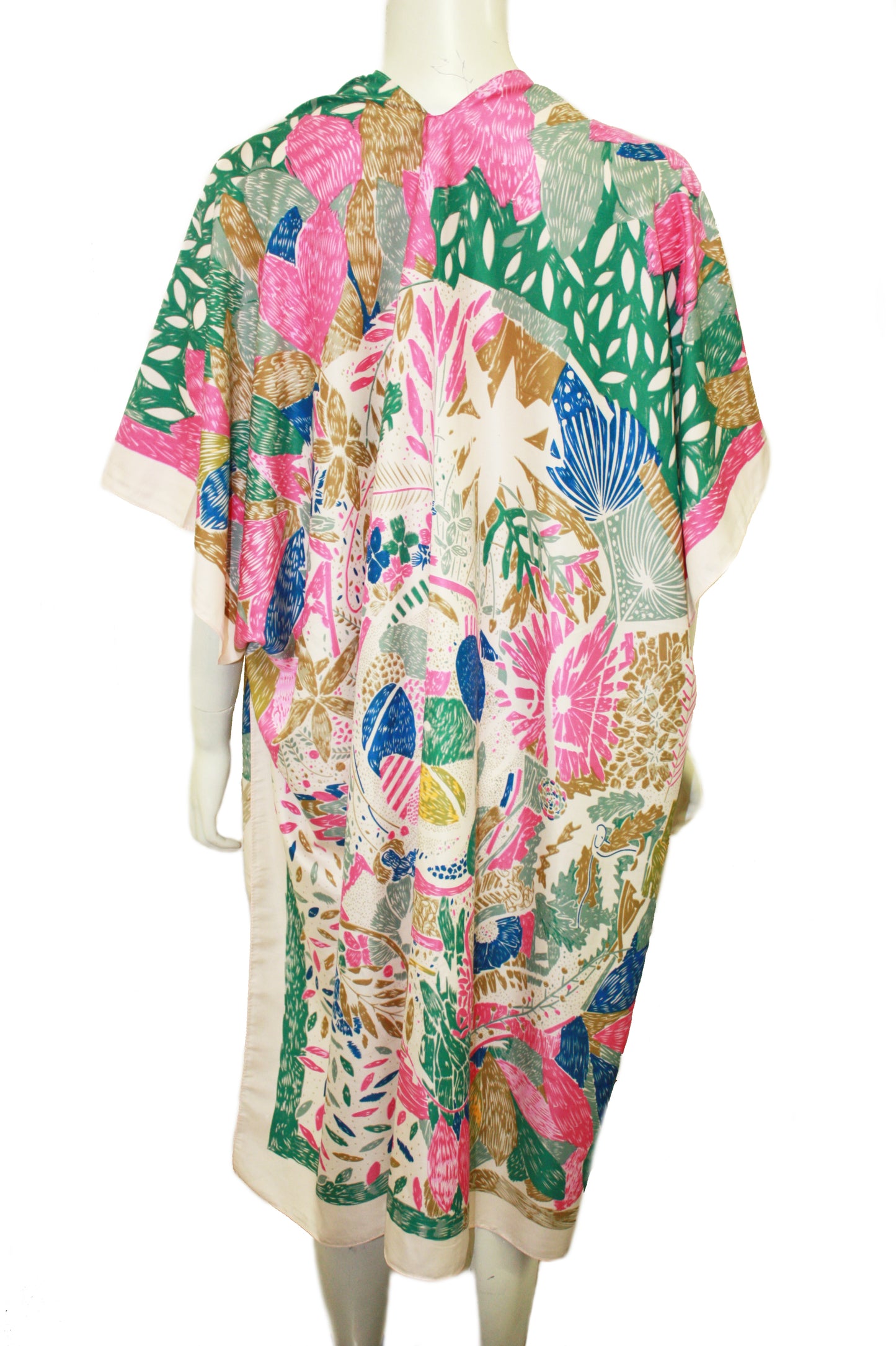 Abstract printed kimono