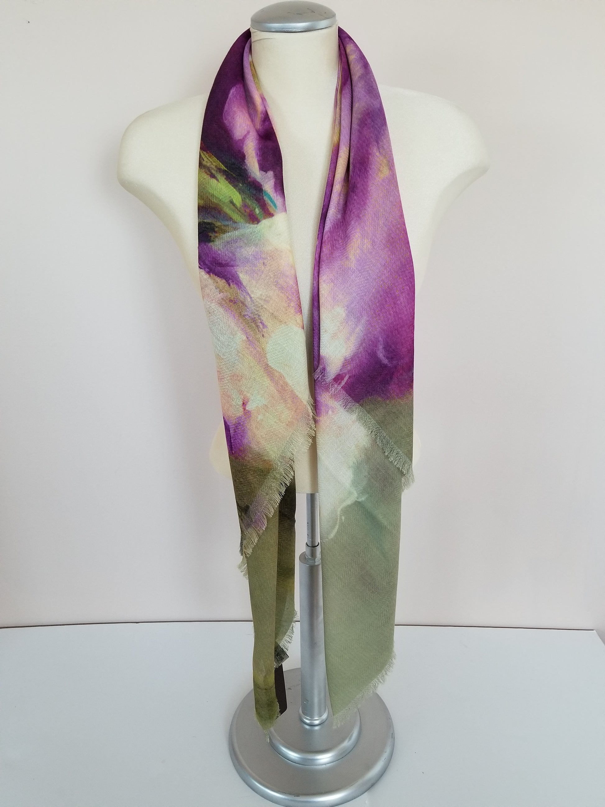 DP2817-02 - Coralala