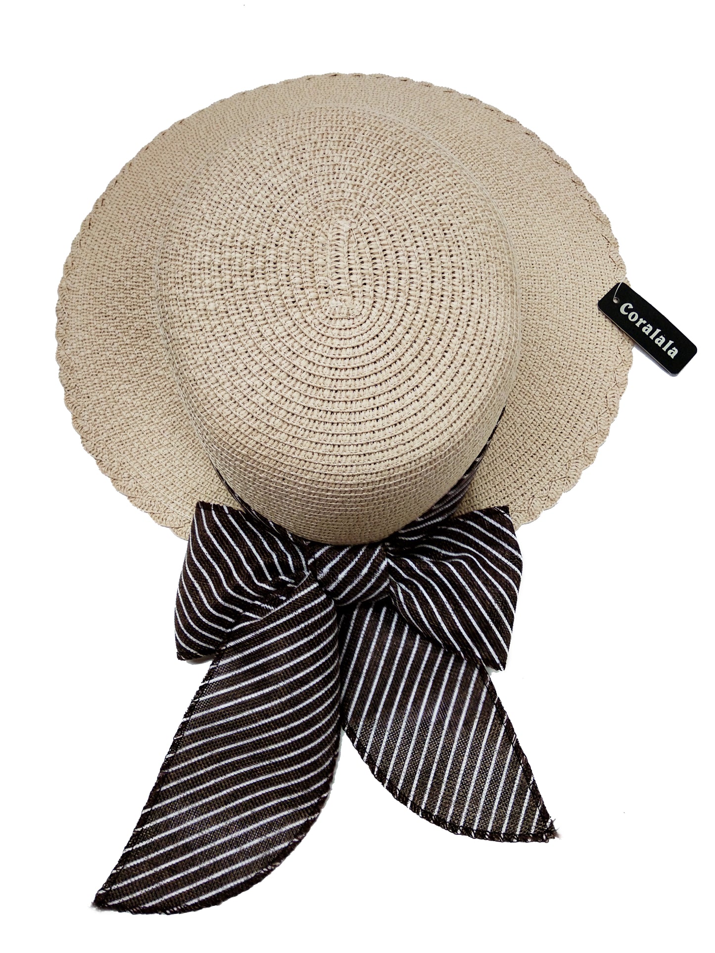 Straw hat with bow