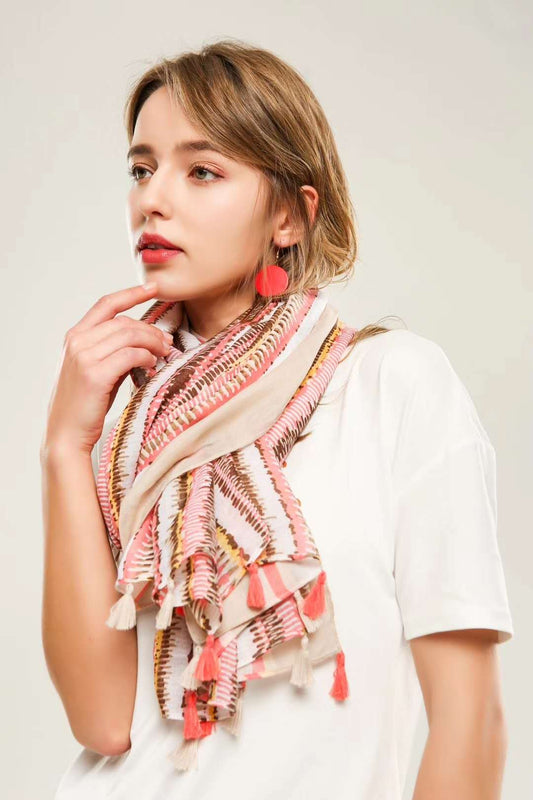 Cotton scarf with tassels