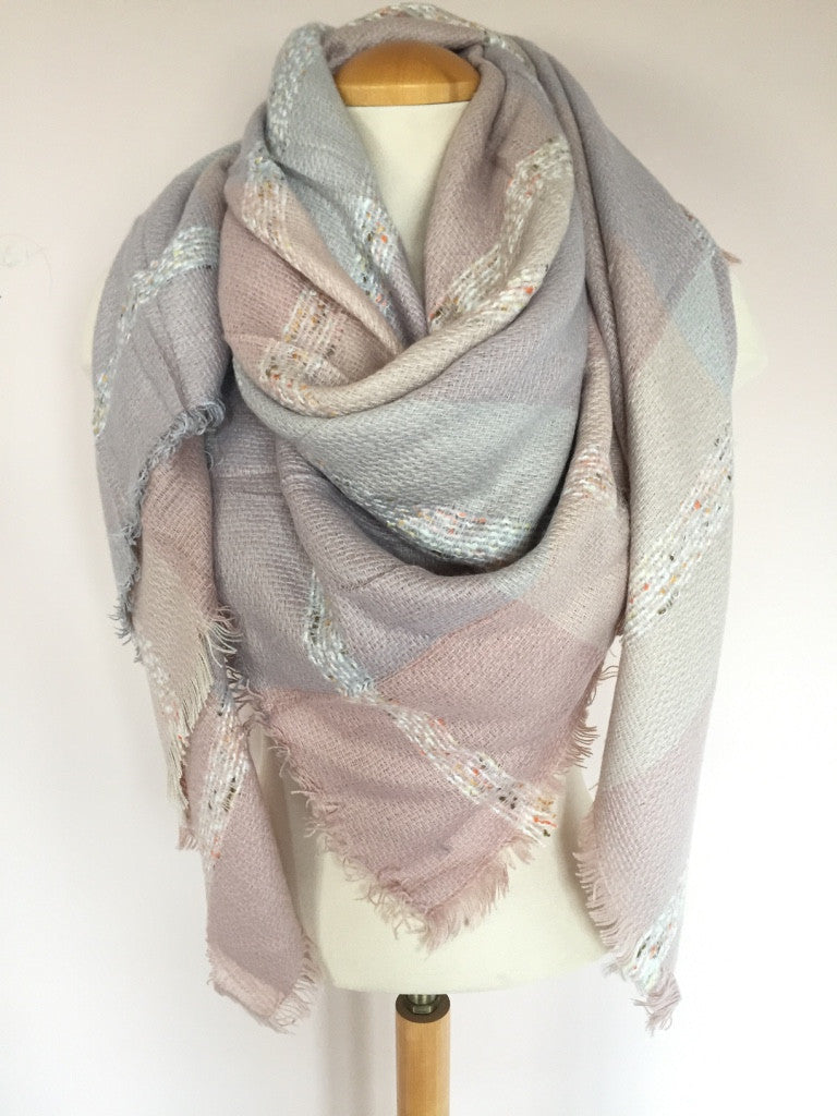 SQ2118-01 - Coralala - 1