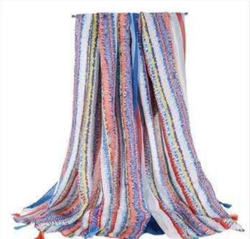 Cotton scarf with tassels