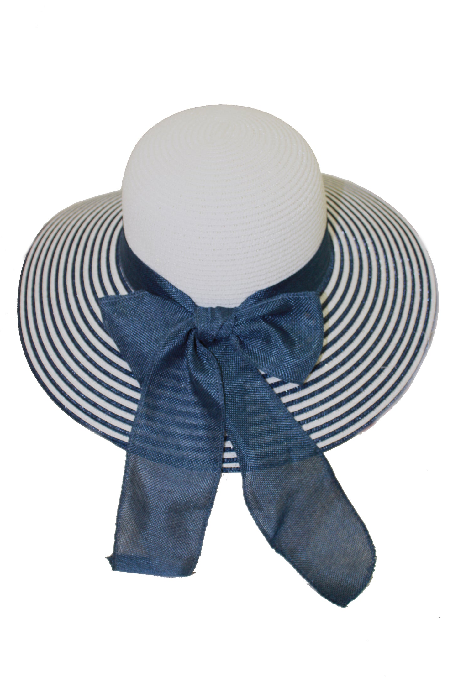 Floppy straw hat with ribbon