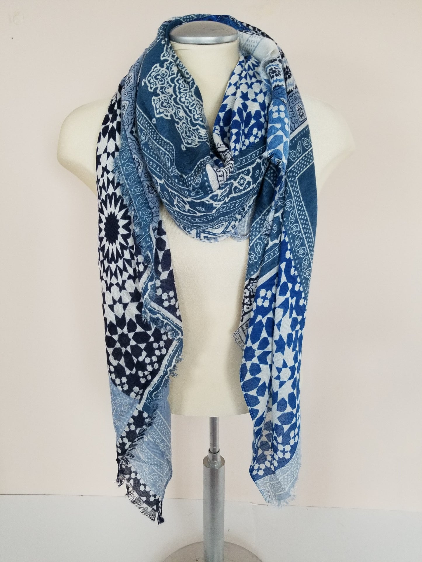 SF1217-02 - Coralala