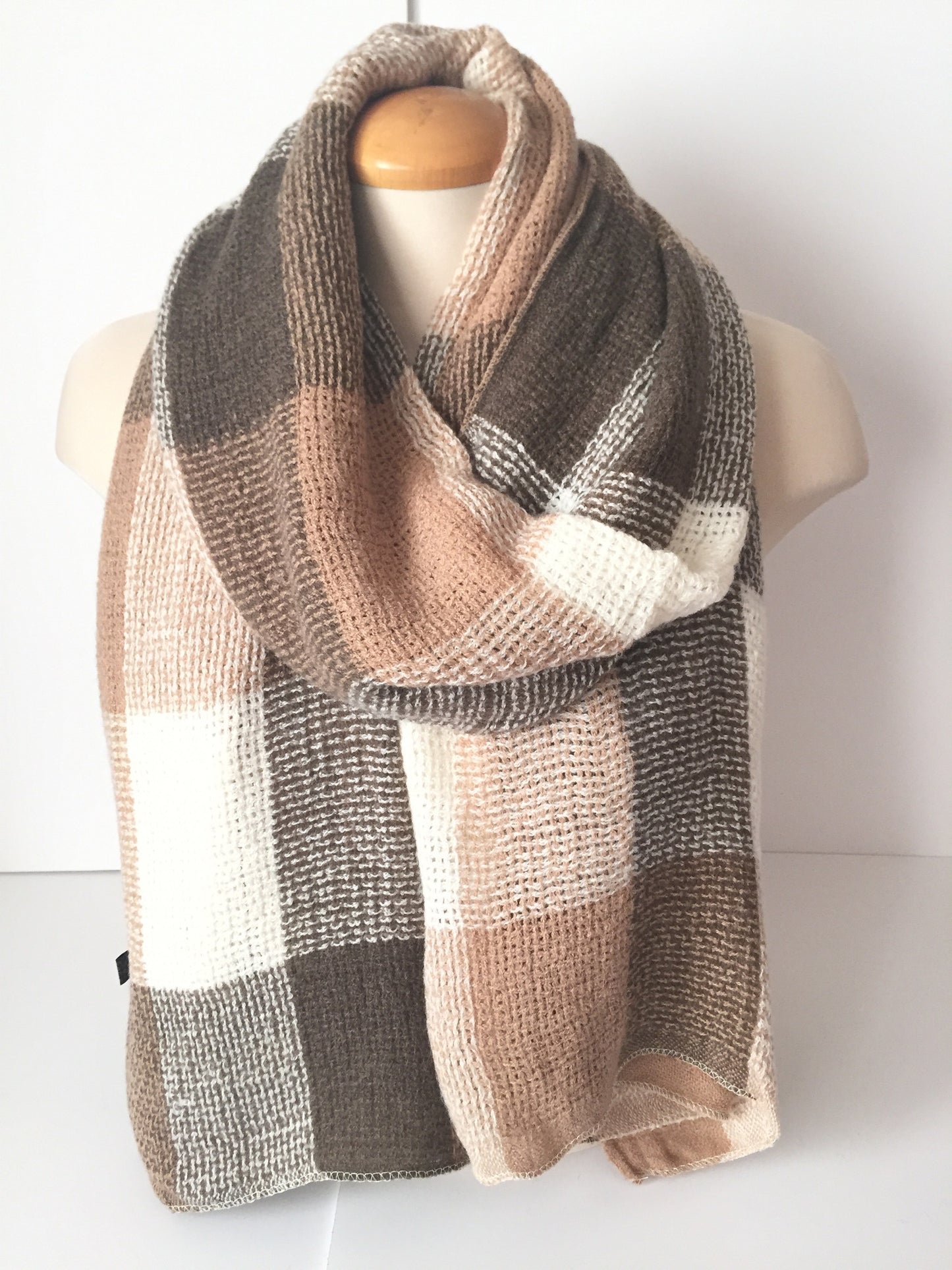 SF1309-06 - Coralala