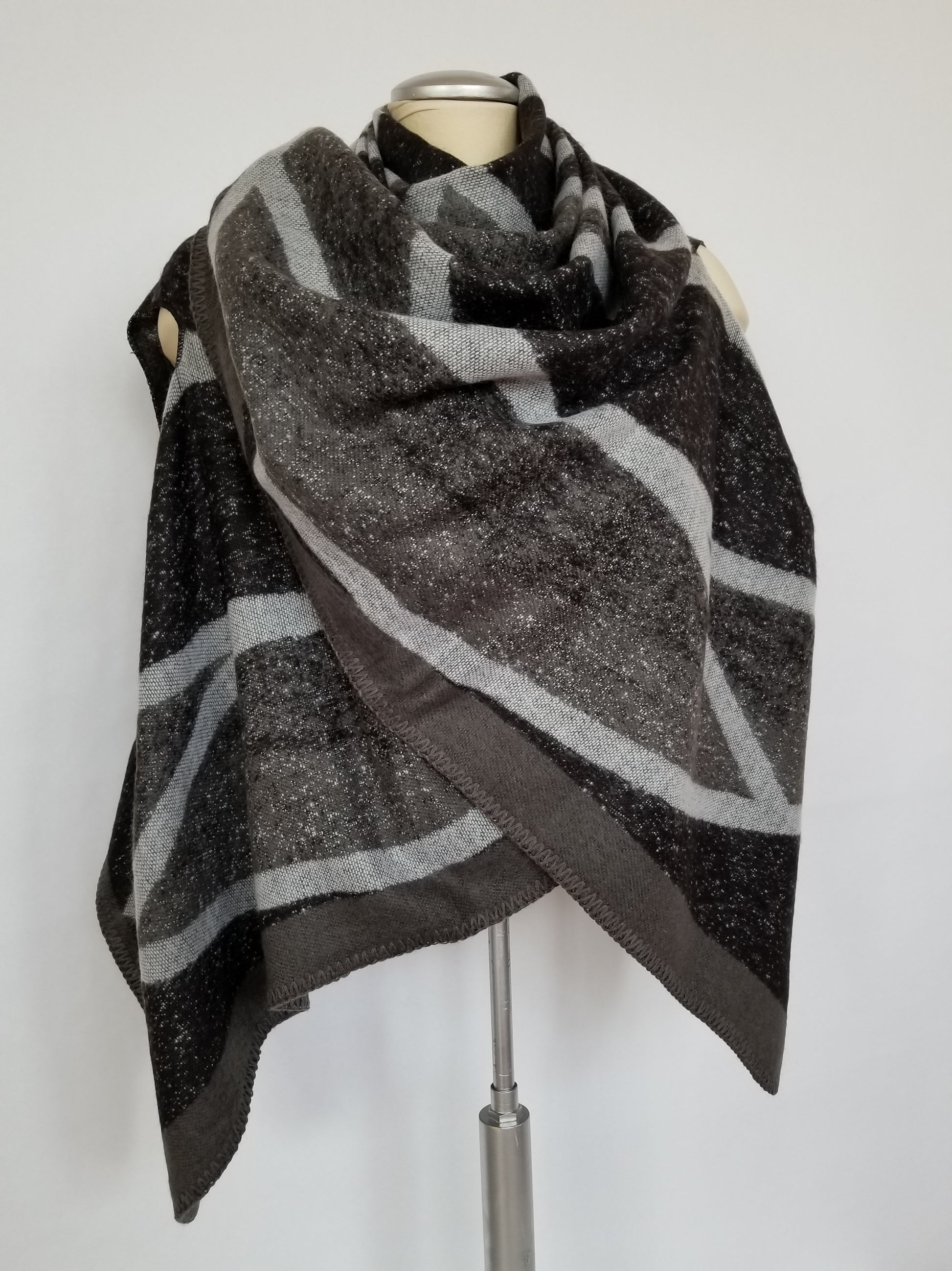 VE2217-02 ( Currently on backorder) - Coralala